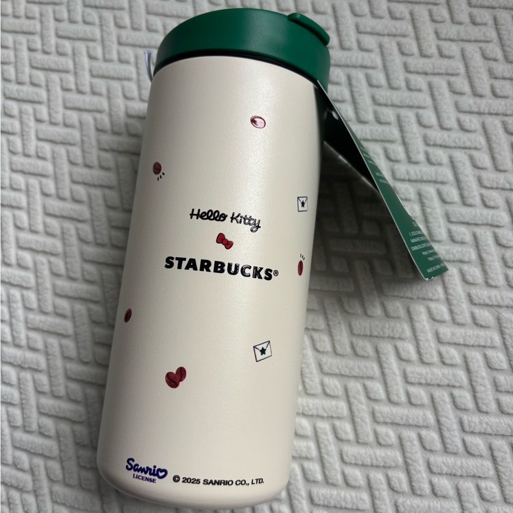 Starbucks Hello Kitty 2pc Set 2025 - Picture 4 of 6